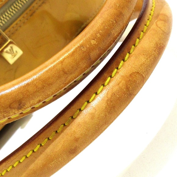 Louis Vuitton Tompkins Square Handbag Soft Beige - Picture 15 of 15